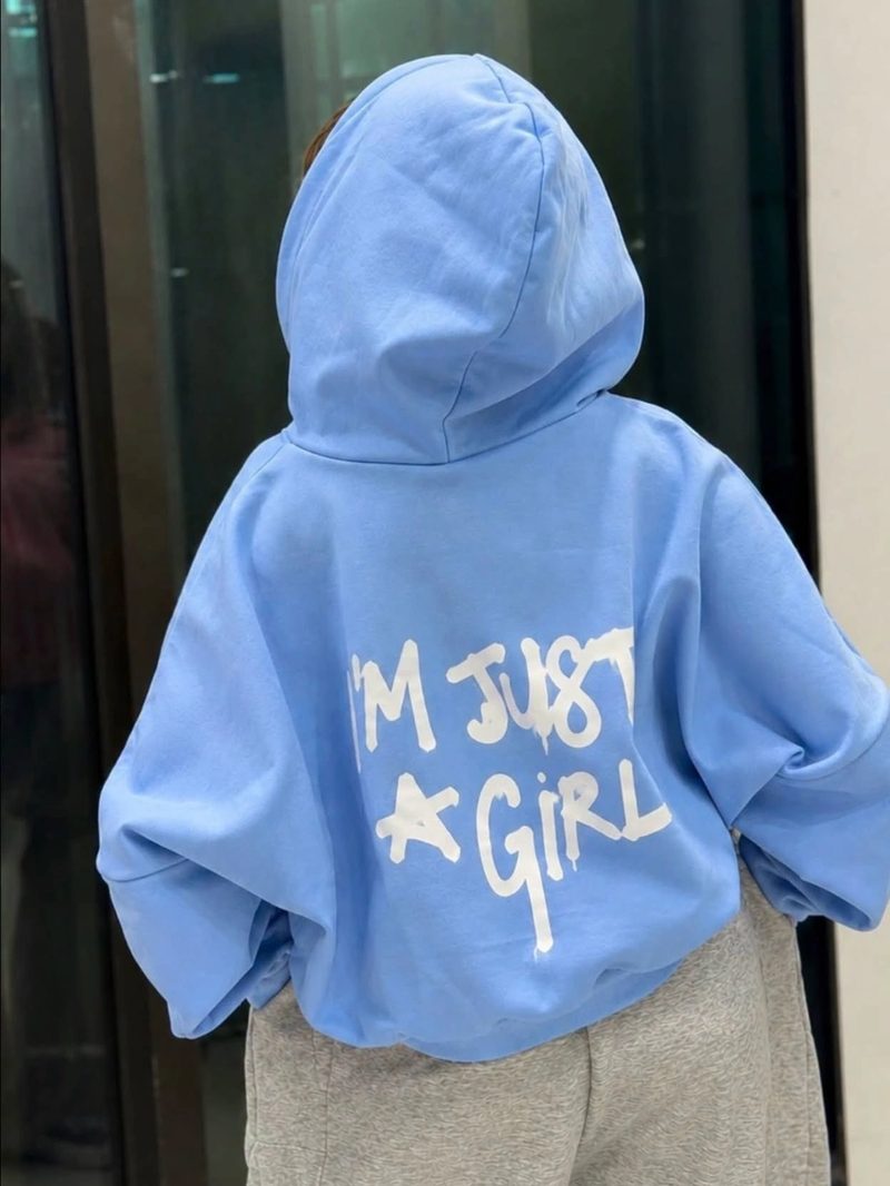 Capuche I’m Just a Girl — photo 3