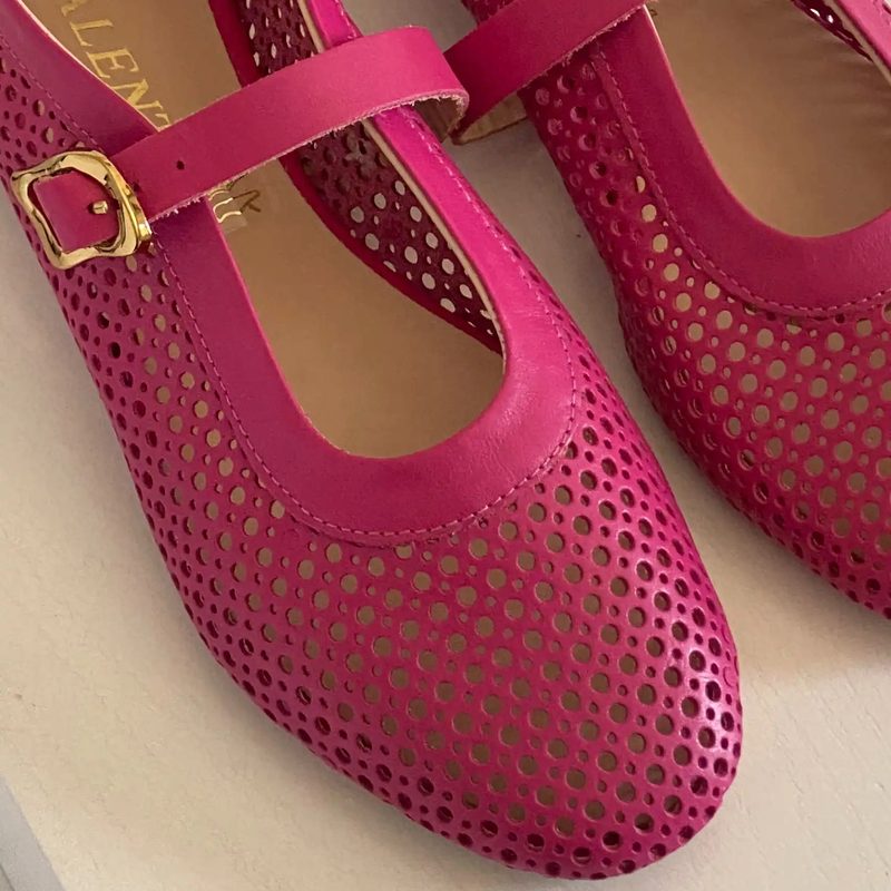 BALLERINES EN CUIR PERFORÉES — photo 2