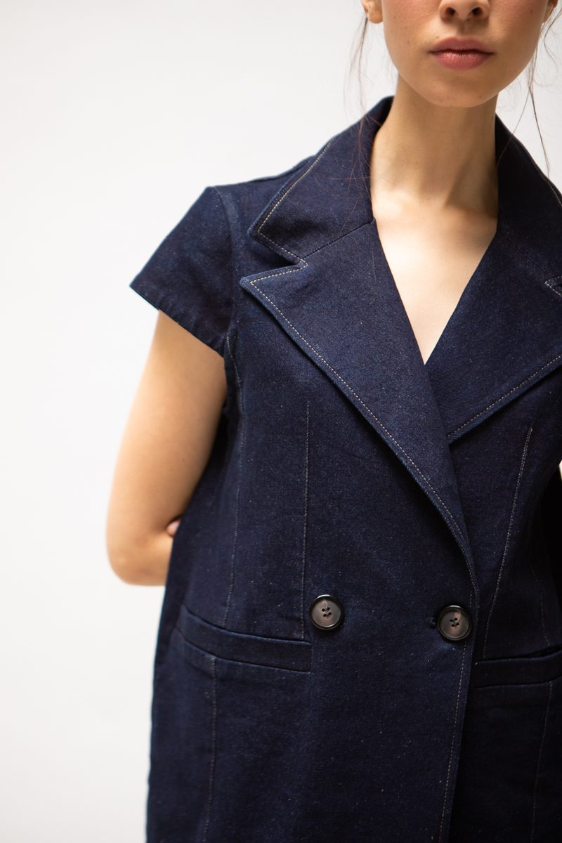 Ensemble denim blazer sans manches et pantalon bootcut — photo 3