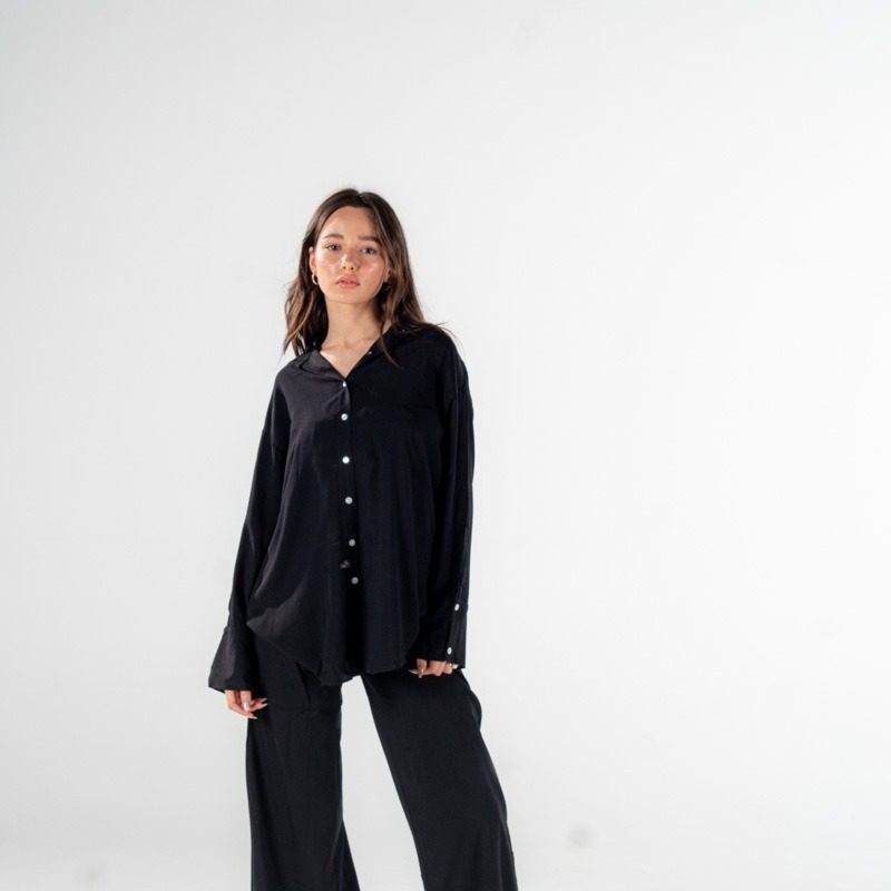 Oversized Shirt Black — photo 2