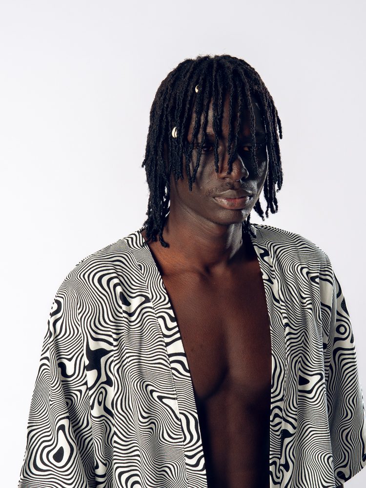 Psychedelic Short Linen Kimono Black — photo 3