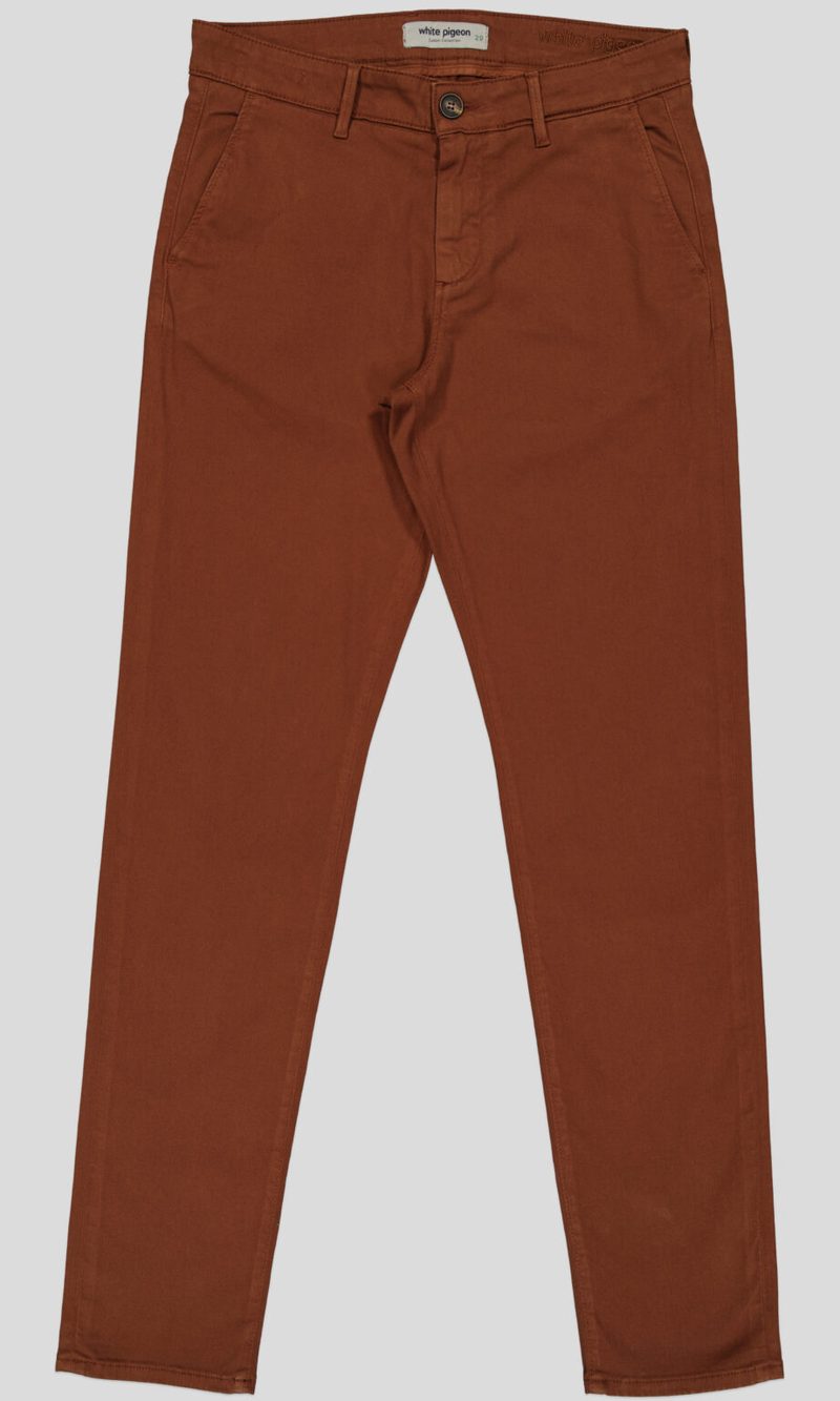 PANTALON CHINO POCHES ITALIENNES AVEC PINCES DEVANT — photo 2