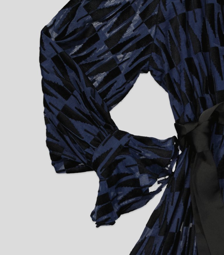 ROBE — photo 6